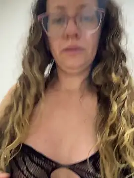 miss hanna07 online show from December 17, 10:20 am