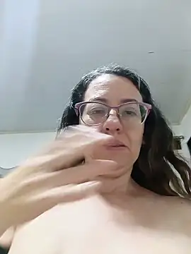 miss hanna07 online show from May 15, 9:29 am