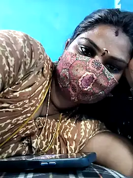 Snapshot of mayaa2u chatting on July 13, 7:51 am mayaa2u online show from July 13, 7:51 am