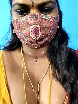 Snapshot of mayaa2u chatting on June 11, 7:33 pm mayaa2u online show from June 11, 7:33 pm