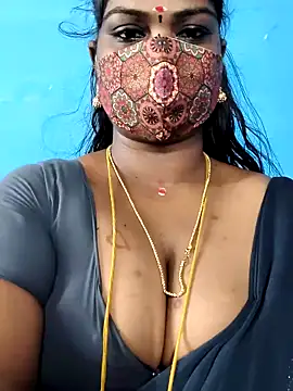 Snapshot of mayaa2u chatting on June 2, 5:57 pm mayaa2u online show from June 2, 5:57 pm