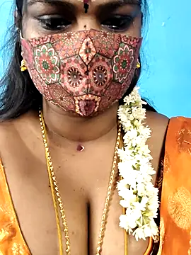 Snapshot of mayaa2u chatting on June 14, 5:30 am mayaa2u online show from June 14, 5:30 am