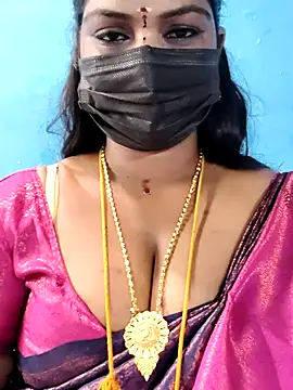 Snapshot of mayaa2u chatting on July 11, 7:41 am mayaa2u online show from July 11, 7:41 am