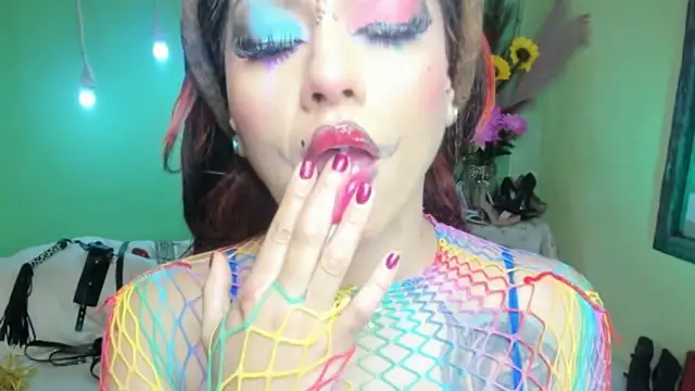 Snapshot of angelina_james_ chatting on October 14, 3:01 pm angelina james online show from October 14, 3:01 pm