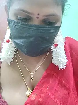 Snapshot of malliga98 chatting on November 13, 5:28 pm malliga98 online show from November 13, 5:28 pm