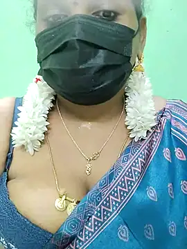 Snapshot of malliga98 chatting on December 2, 5:58 pm malliga98 online show from December 2, 5:58 pm