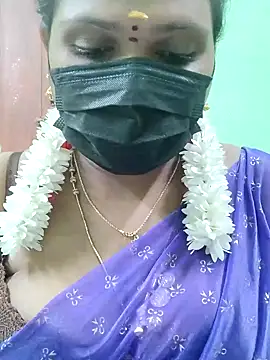 Snapshot of malliga98 chatting on November 22, 7:13 pm malliga98 online show from November 22, 7:13 pm