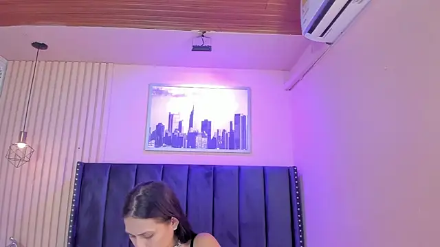 Snapshot of diosa_cristal chatting on June 17, 3:39 am diosa cristal online show from June 17, 3:39 am