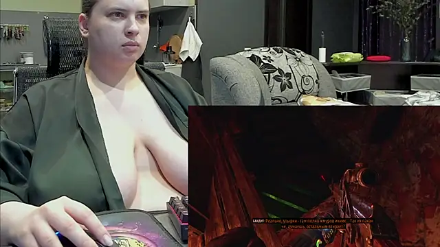 1lindsey1 online show from March 8, 3:28 am