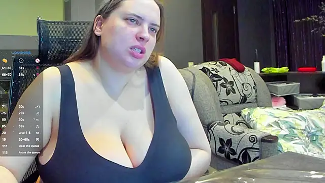 Snapshot of 1lindsey1 chatting on November 24, 4:12 am 1lindsey1 online show from November 24, 4:12 am