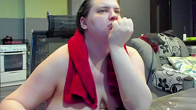 Snapshot of 1lindsey1 chatting on November 10, 11:48 am 1lindsey1 online show from November 10, 11:48 am