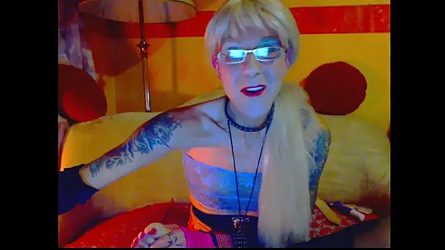 cuxladyboy online show from December 9, 7:50 am