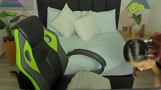 Snapshot of jadde13_ chatting on September 26, 8:05 pm jadde13 online show from September 26, 8:05 pm