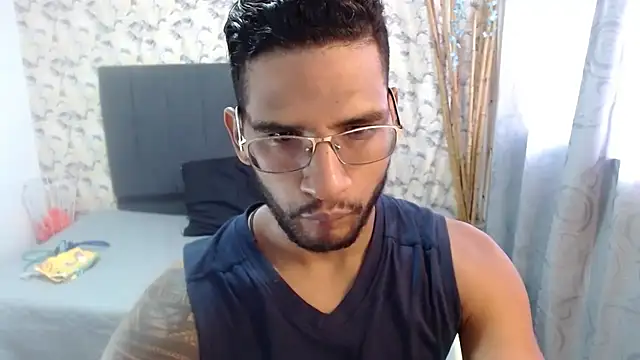 sweet-blowork online show from December 17, 7:15 pm