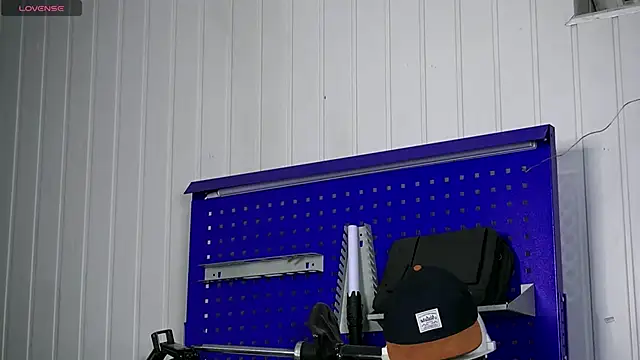 Snapshot of dustyn_fox chatting on November 12, 3:05 pm dustyn fox online show from November 12, 3:05 pm