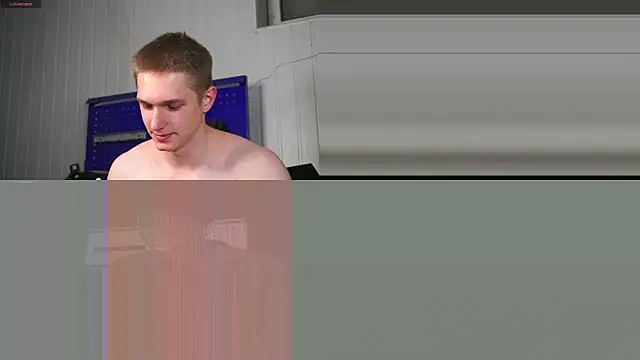 Snapshot of dustyn_fox chatting on November 9, 3:05 pm dustyn fox online show from November 9, 3:05 pm