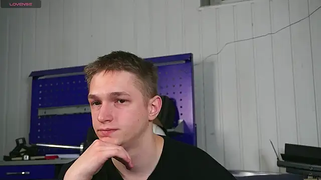 Snapshot of dustyn_fox chatting on January 7, 3:06 pm dustyn fox online show from January 7, 3:06 pm