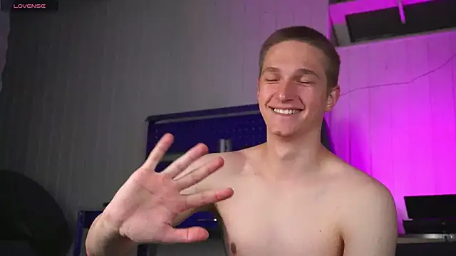 Snapshot of dustyn_fox chatting on October 3, 4:41 pm dustyn fox online show from October 3, 4:41 pm