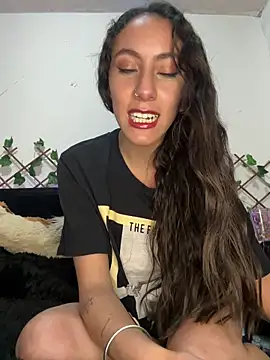 FrancellyHot online show from January 8, 3:08 am