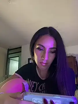 FrancellyHot online show from February 7, 3:23 am