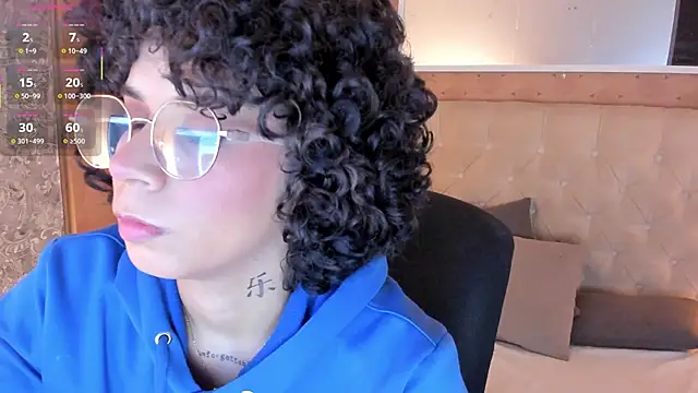 zoe alanaa online show from October 11, 6:53 pm