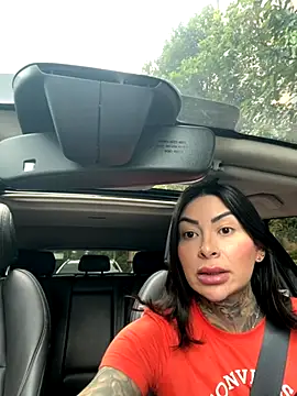 Snapshot of Iam_Annii chatting on October 23, 5:44 pm Iam Annii online show from October 23, 5:44 pm