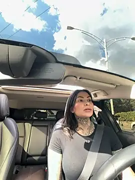 Snapshot of Iam_Annii chatting on November 7, 8:46 pm Iam Annii online show from November 7, 8:46 pm