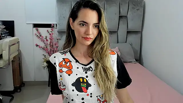 baby-miah online show from February 9, 5:29 am