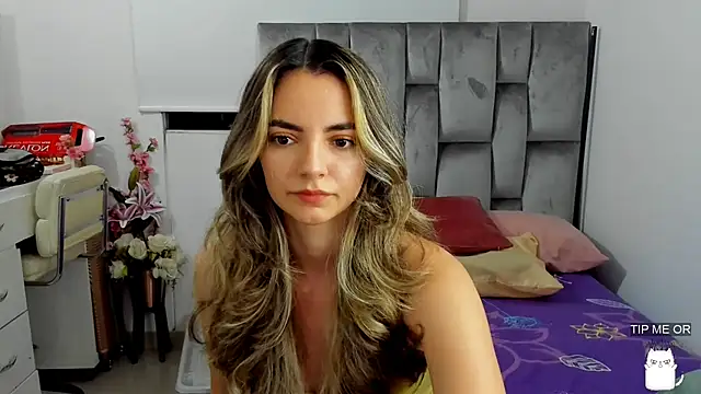baby-miah online show from May 26, 12:09 am