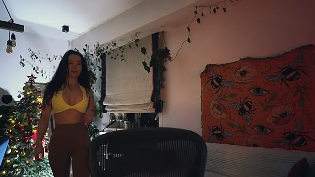 Leona Mell online show from December 14, 10:37 pm