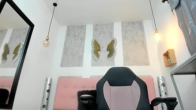 ciara connor online show from March 14, 3:45 am