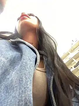 Snapshot of Effy_Bonny chatting on March 20, 5:25 pm Effy Bonny online show from March 20, 5:25 pm