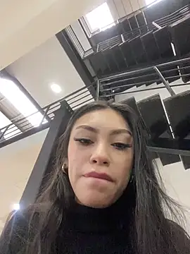 Snapshot of Effy_Bonny chatting on February 25, 9:37 pm Effy Bonny online show from February 25, 9:37 pm