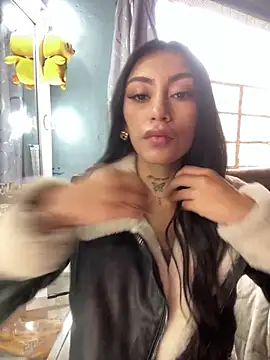 Snapshot of Effy_Bonny chatting on February 27, 4:54 pm Effy Bonny online show from February 27, 4:54 pm
