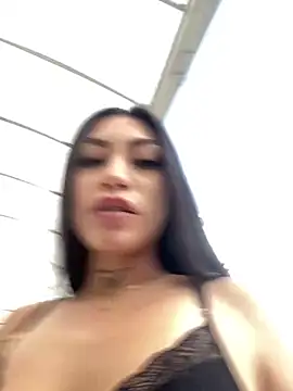 Snapshot of Effy_Bonny chatting on March 16, 8:10 pm Effy Bonny online show from March 16, 8:10 pm