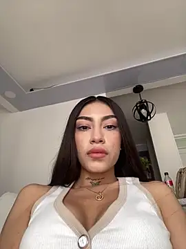 Snapshot of Effy_Bonny chatting on October 10, 7:15 pm Effy Bonny online show from October 10, 7:15 pm