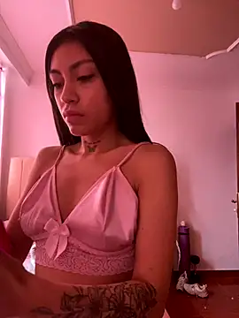 Snapshot of Effy_Bonny chatting on September 22, 2:56 pm Effy Bonny online show from September 22, 2:56 pm
