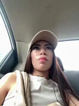 Effy Bonny online show from November 12, 4:55 pm