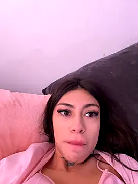 Effy Bonny online show from November 2, 4:45 pm