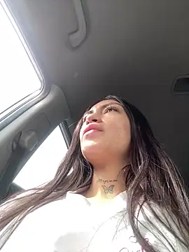 Snapshot of Effy_Bonny chatting on October 16, 2:03 pm Effy Bonny online show from October 16, 2:03 pm