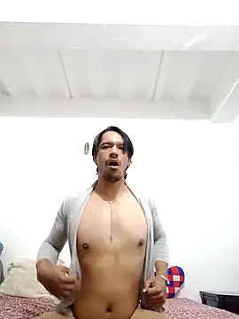 Snapshot of Leandona chatting on November 1, 2:22 pm Leandona online show from November 1, 2:22 pm