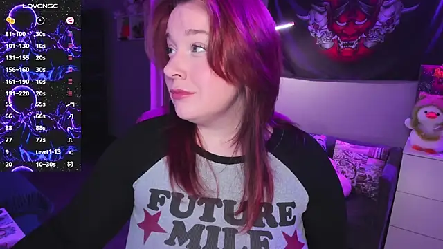 gitera  online show from October 10, 9:59 pm