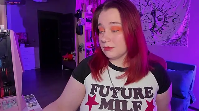 gitera  online show from December 13, 8:47 pm