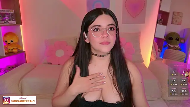 cammiefoalss online show from November 11, 3:40 pm