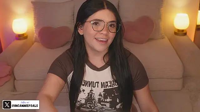 cammiefoalss online show from February 10, 5:56 pm