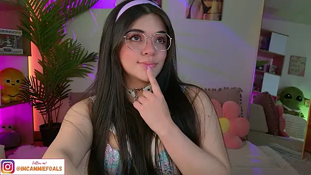 cammiefoalss online show from September 9, 2:59 pm