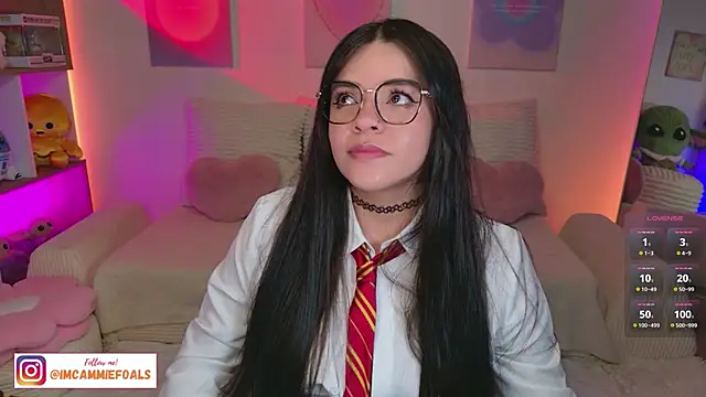 cammiefoalss online show from December 16, 5:39 pm