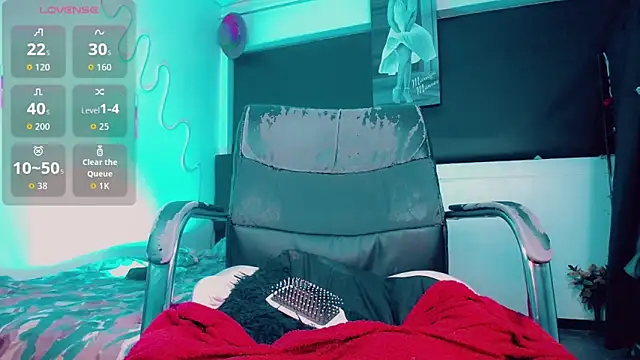 Kendall hornyy online show from March 8, 2:04 am