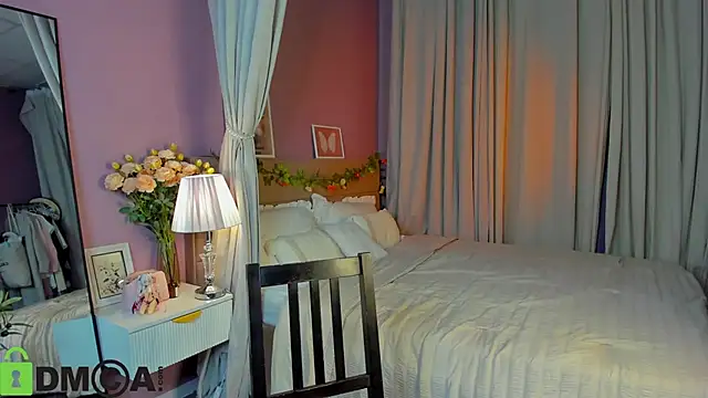 Dearly Emily online show from March 4, 5:21 pm