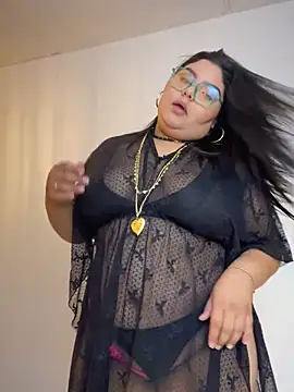  Shara Handal  online show from October 8, 10:17 am